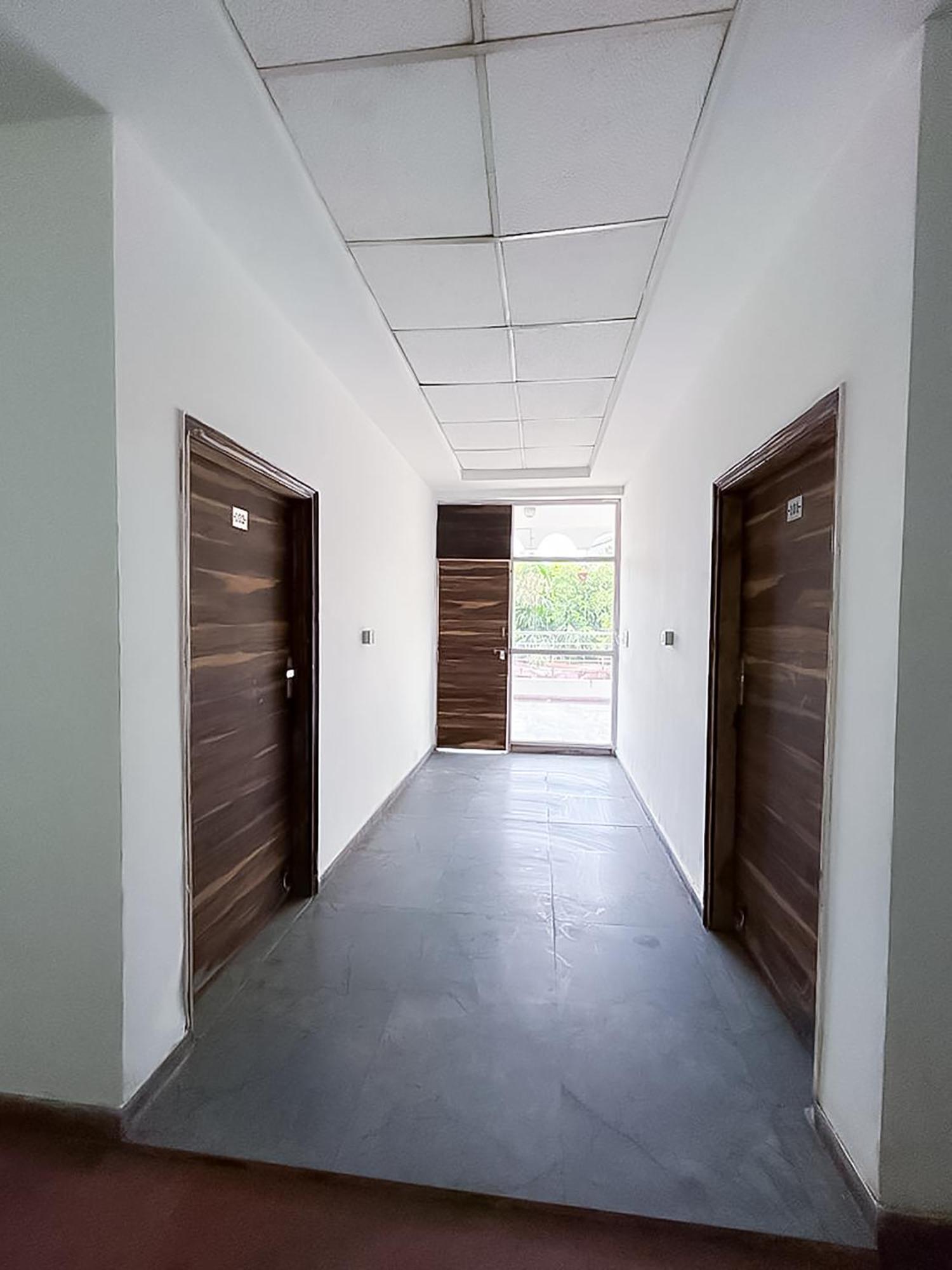 Hotel Js Garden - Near Jaypee Hospital โนอิดา ภายนอก รูปภาพ